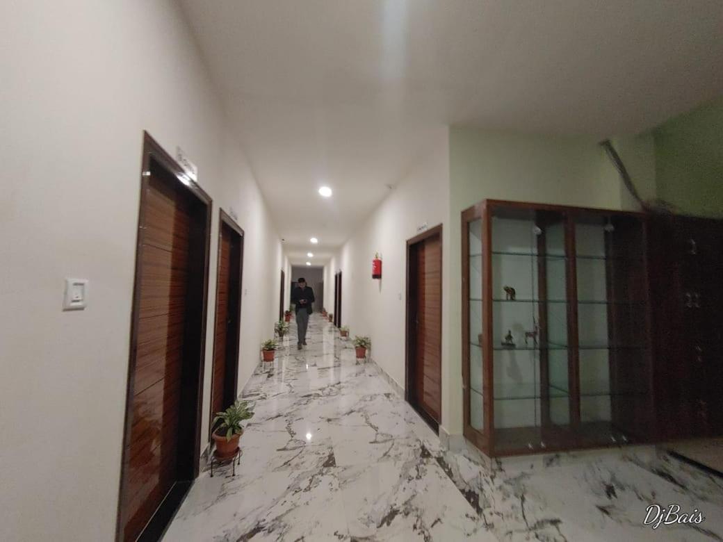 Tierra Hotel Cum Restaurant Kaziranga Ngoại thất bức ảnh